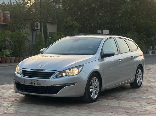 Peugeot 308 Break manuel diesel venant image 7