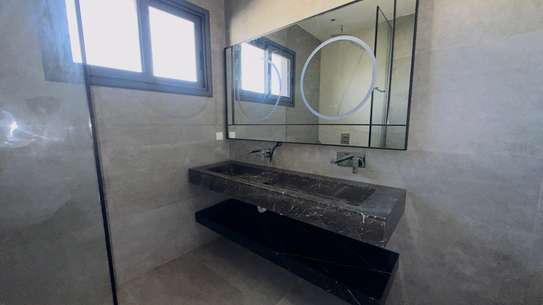 Appartement à louer aux Almadies sur la corniche image 13