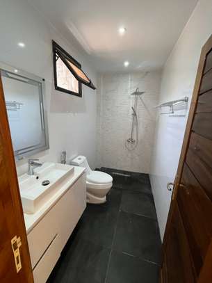 Appartement F4 à la cité Mbackiyoufaye image 5
