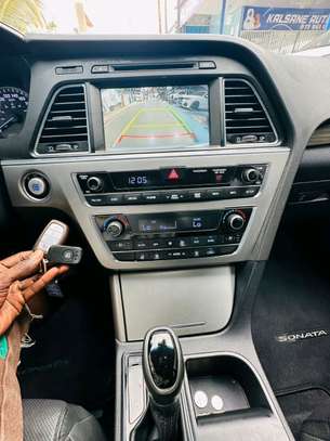Hyundai sonata 2017 image 6
