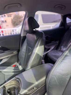 Hyundai grandeur 2016 version Corée image 2