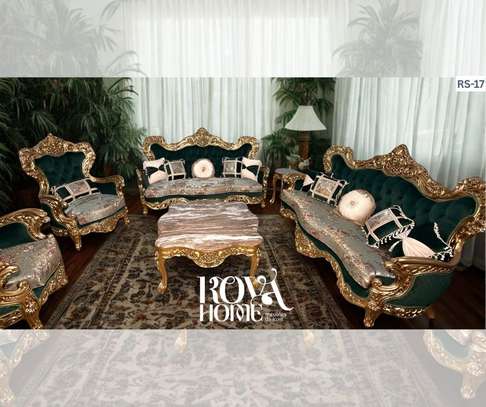Salon classique royal gris clair et doré 5 places image 3