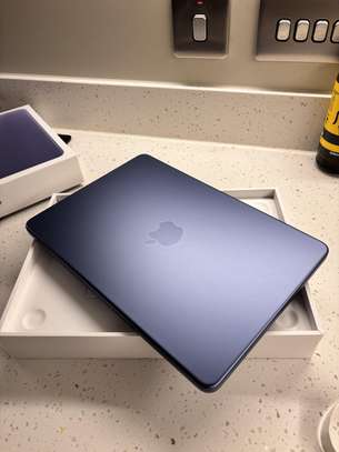 MacBook Neo Sceller Neuf dans son carton - 256 / 8 image 4