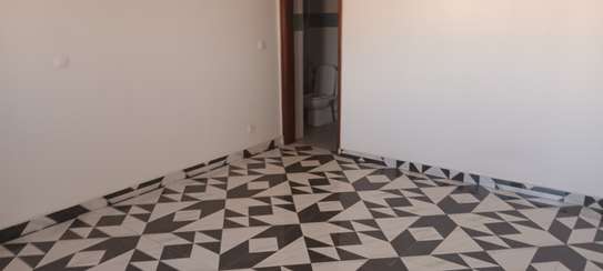 Appartement neuf lumineux avec grande baie vitrée image 5