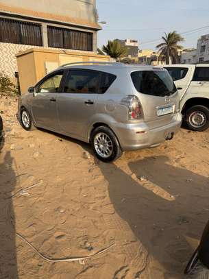 Toyota verso d4d 2009 image 6