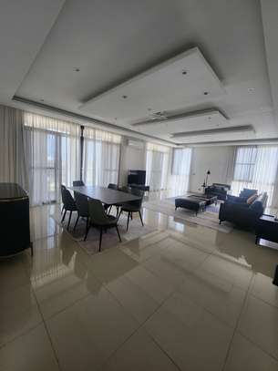 Appartement meublé à louer almadies image 10