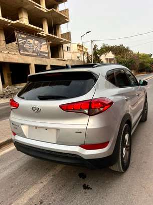 HYUNDAI TUCSON Année :2017 image 12