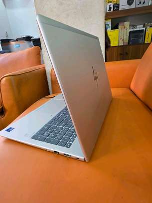 HP elitebook 660 G11 image 6