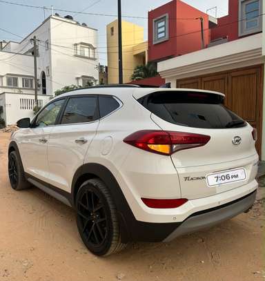 Hyundai Tucson 2018 ULTIMATE image 8