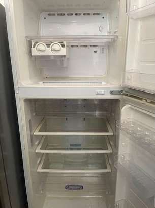 Réfrigérateur blanc congélateur haut capacité spacieuse image 3
