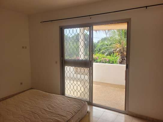 Villa à louer par mois image 12