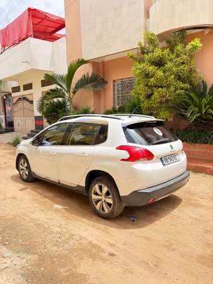 Peugeot 2008 année 2017 image 5