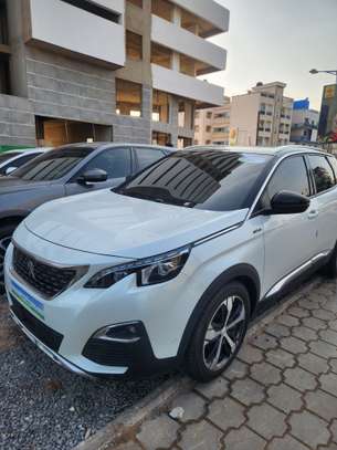 Peugeot 3008 image 2