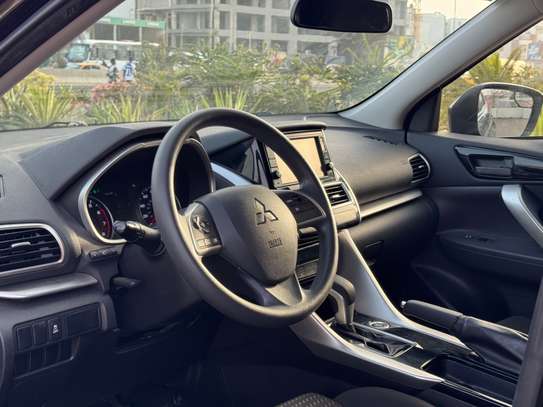 Mitsubishi Eclypse 2019 venant 1.5L essence automatique image 7