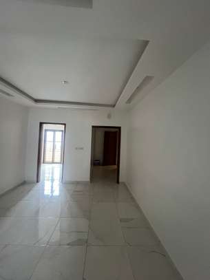 Apparement  de 2 chambres sdb avec entrée Sallon image 5