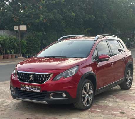 Peugeot 2008 manuel diesel 2017 venant image 4