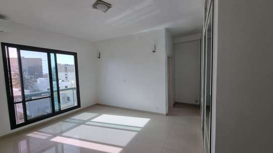 À louer – Appartement aux Almadies image 14