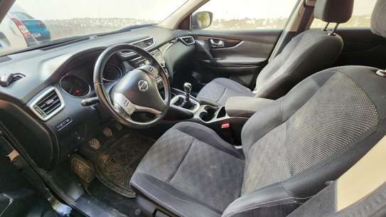 Nissan Qashqai 2015 image 5