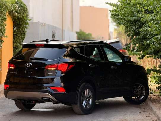 HYUNDAI Santafé Sport  Année : *2017/18* image 4