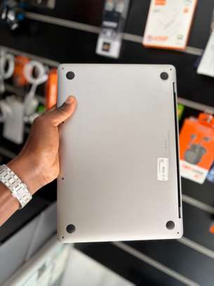 MacBook Pro core i7 écran Retina 13pouce 2017 image 3