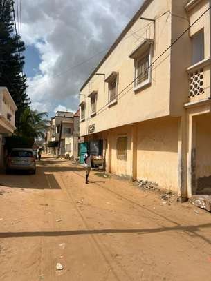 Villa à vendre à la cité Sonacos de Rufisque image 2