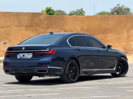 BMW Serie 740i Année :  *2020* image 12