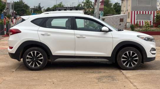 Hyundai Tucson 2017 image 3