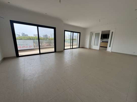 Appartement à vendre aux points e neuf jamais habité image 2