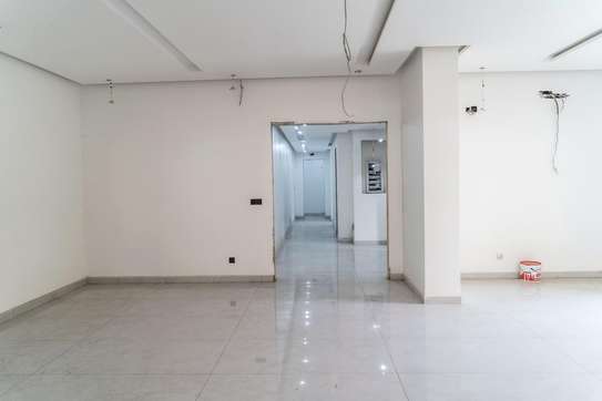 Appartement à vendre à la cité Keur Gorgui image 4