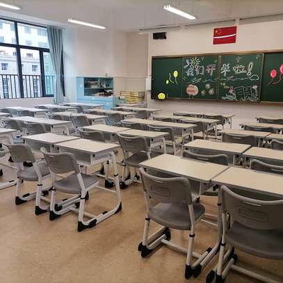 Bureau scolaire réglable enfant avec chaise intégrée image 2