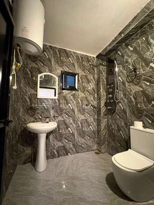 Appartement meuble f3 image 3