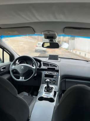 Peugeot 3008 Diesel 2014 image 2