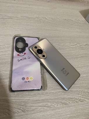 Huawei nova 11 pro  256go ramb8go image 2