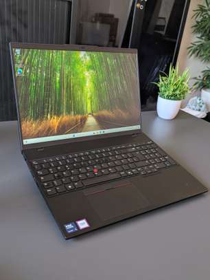 Ordinateur Lenovo l16 gen 2 ultra 5 /512gb /16gb ram image 3