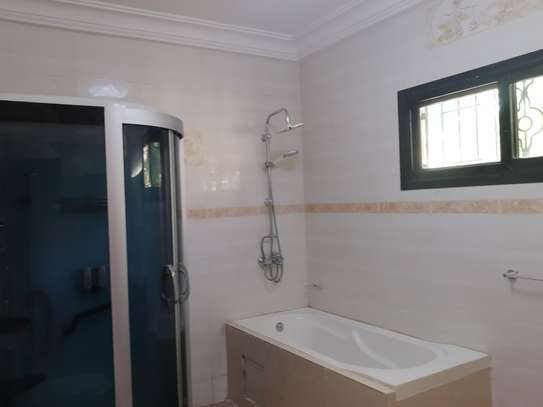 Très joli appartement à louer au Point E image 11