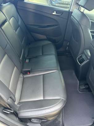 Hyundai Tucson diesel 2020 Full options image 2
