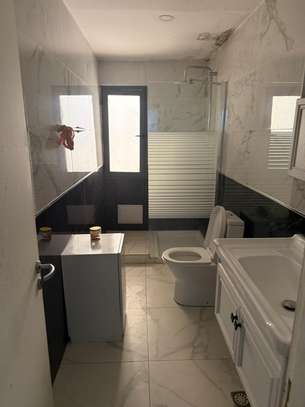 Appartement a vendre au point E image 7