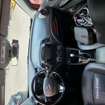 Renaul QM3 2017 automatiqut diasel full option image 5