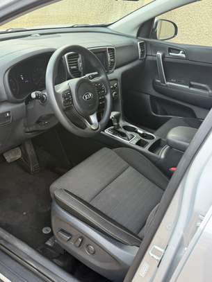 KIA SPORTAGE 2017 image 4