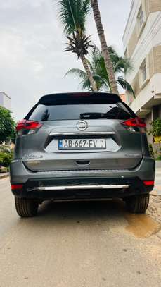 2018 Nissan Rogue SV image 13