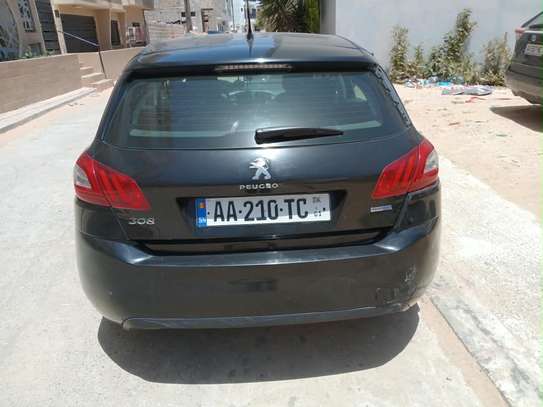 Peugeot 308 2016 image 9