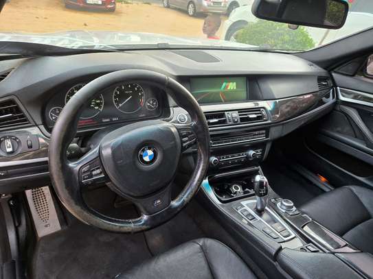 BMW 535i image 3