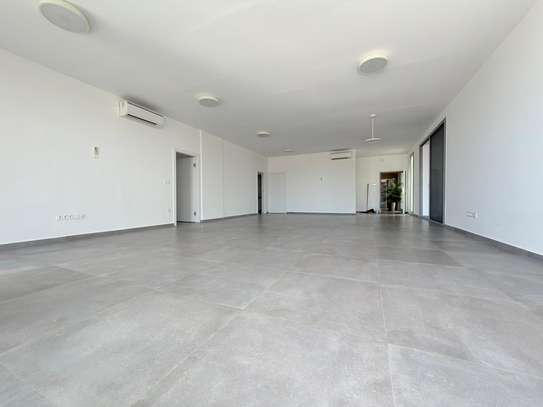 Appartement à louer aux Almadies Route du Meridien image 8