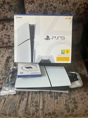 PS5 SLIM STANDARD VERSION DISC image 6