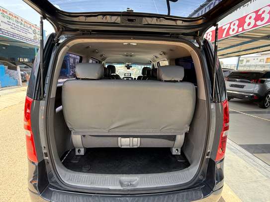 Hyundai Starex  11 places image 9