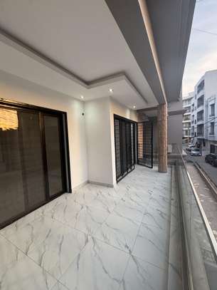 Mermoz Résidentiel Superbe 3 Chambres avec Balcon à Mermoz image 3
