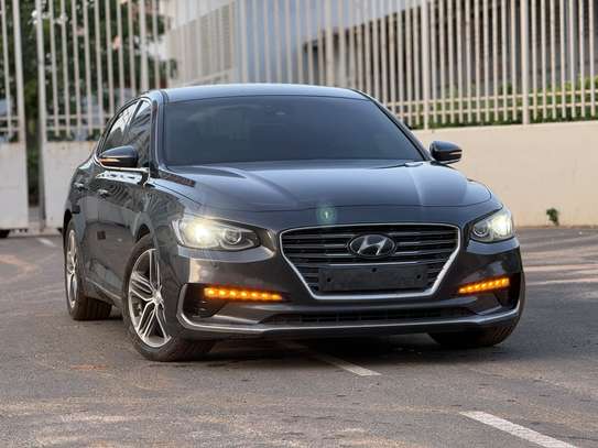 Hyundai grandeur 2018 image 9