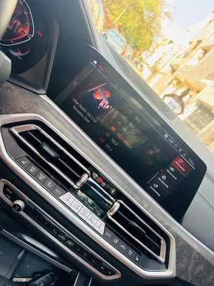 BMW X5 2022 image 13