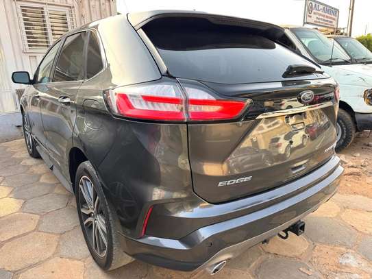 FORD EDGE TITANIUM image 6