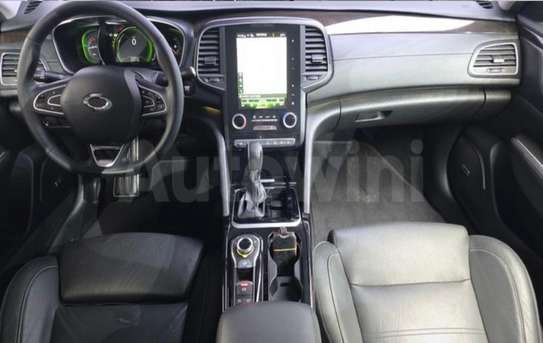 Automobile image 7